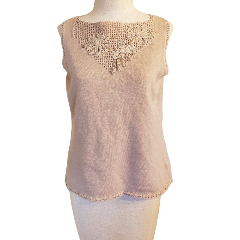 Norton McNaughton Knit top size Medium Sleeveless crochet neckline Oatmeal‎